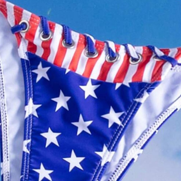🇺🇸 American Flag Red Stripes & Stars String Bikini Set - Picture 5 of 10